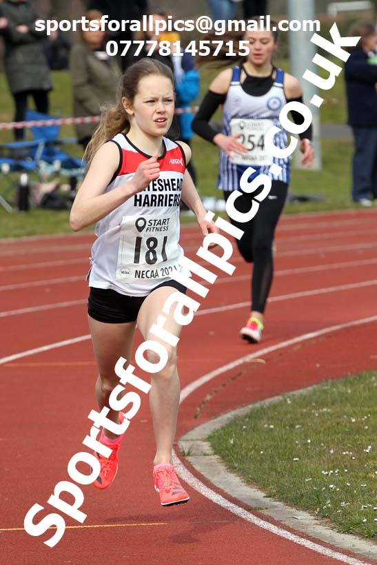 800 metres, 2021 NECAA Open Graded Meeting, Morpeth. Photo: David T. Hewitson/Sports for All Pics